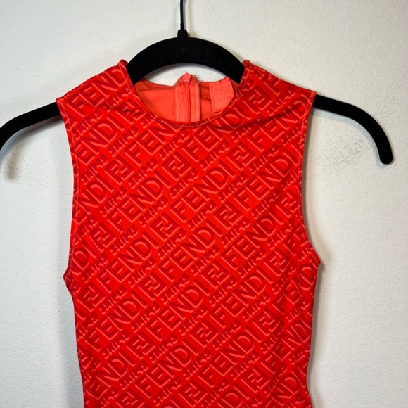 Skims X Fendi Women's Sleeveless Mid Thigh Bodysuit Georgia Orange Stretch Sz XS - Picture 2 of 12